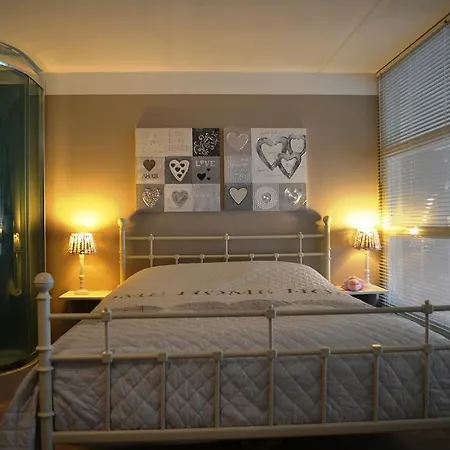 Guesthouse Zevenaar Bed & Breakfast Zevenaar